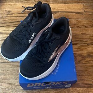 Brooks Ghost Max